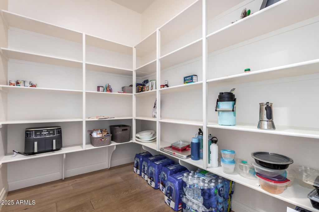 Image 16 of property listing at 10143 W EL CORTEZ Place, Peoria, AZ 85383