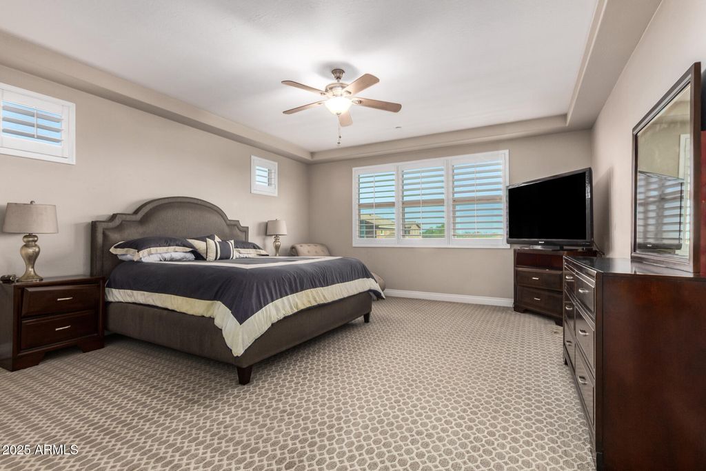 Image 17 of property listing at 10143 W EL CORTEZ Place, Peoria, AZ 85383