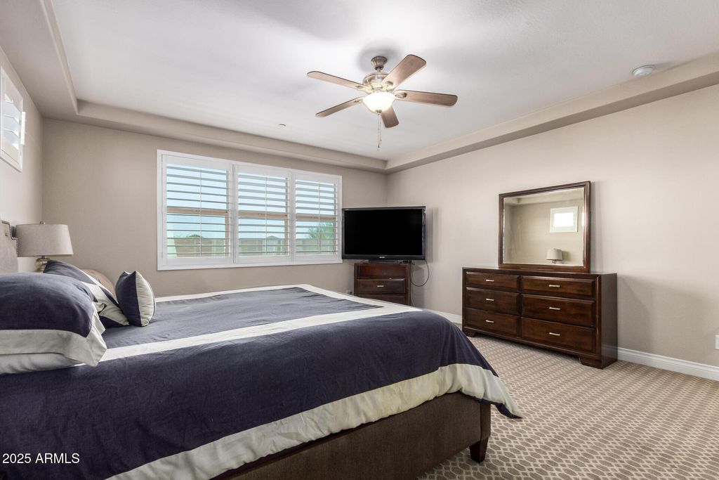 Image 18 of property listing at 10143 W EL CORTEZ Place, Peoria, AZ 85383