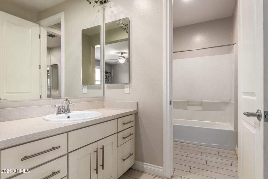 Image 25 of property listing at 10143 W EL CORTEZ Place, Peoria, AZ 85383