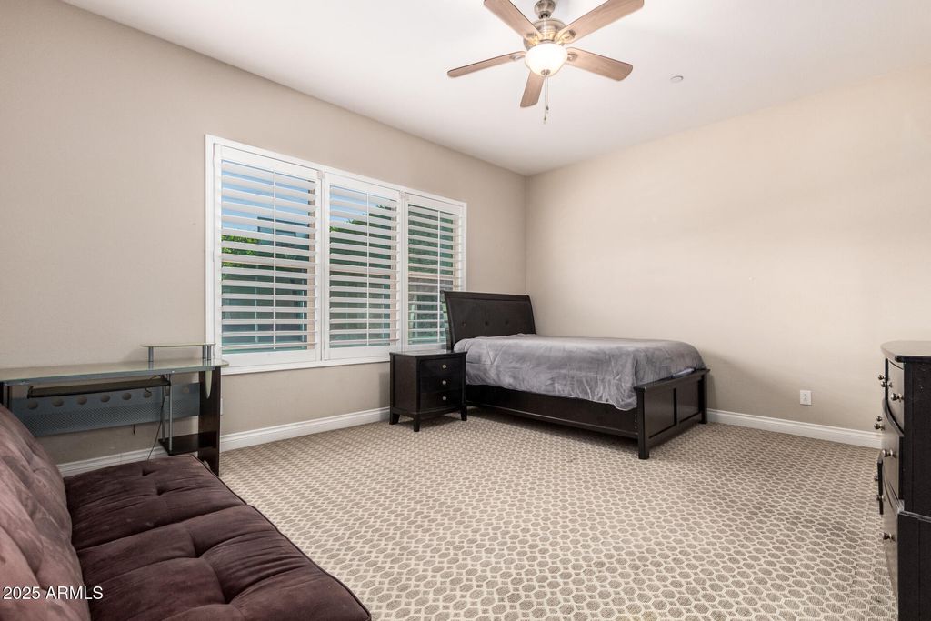 Image 28 of property listing at 10143 W EL CORTEZ Place, Peoria, AZ 85383