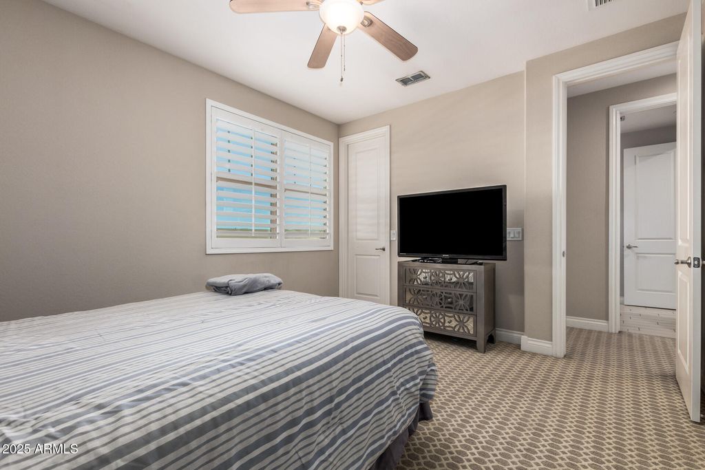 Image 39 of property listing at 10143 W EL CORTEZ Place, Peoria, AZ 85383