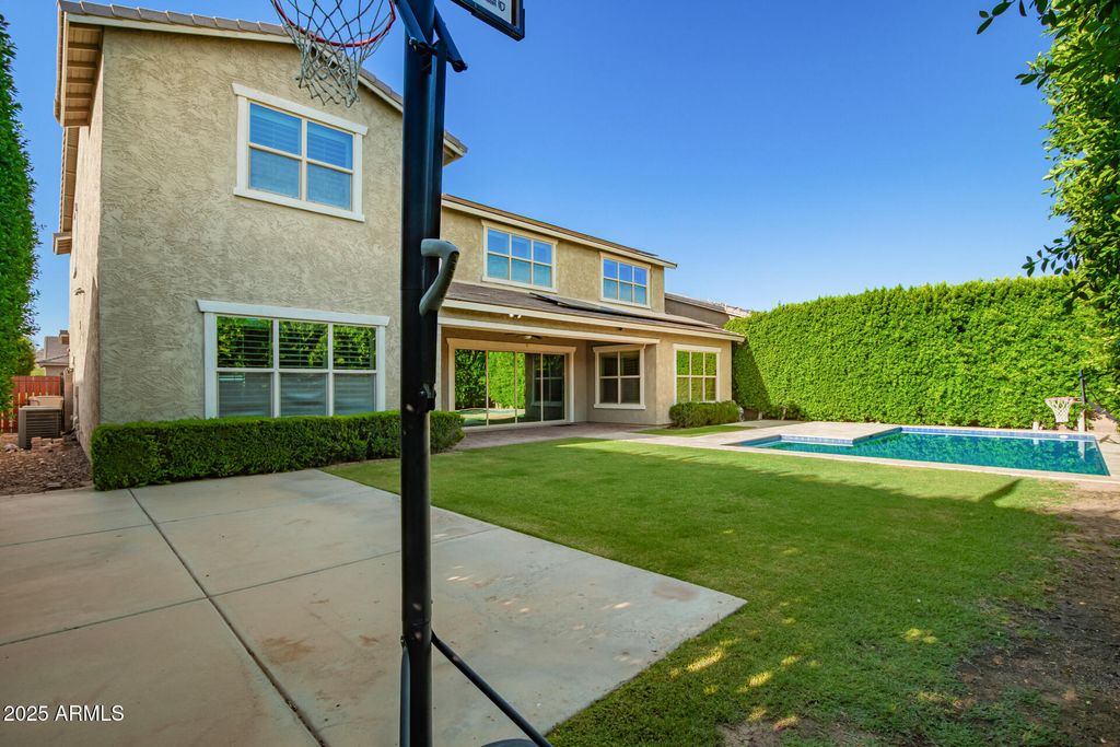 Image 52 of property listing at 10143 W EL CORTEZ Place, Peoria, AZ 85383