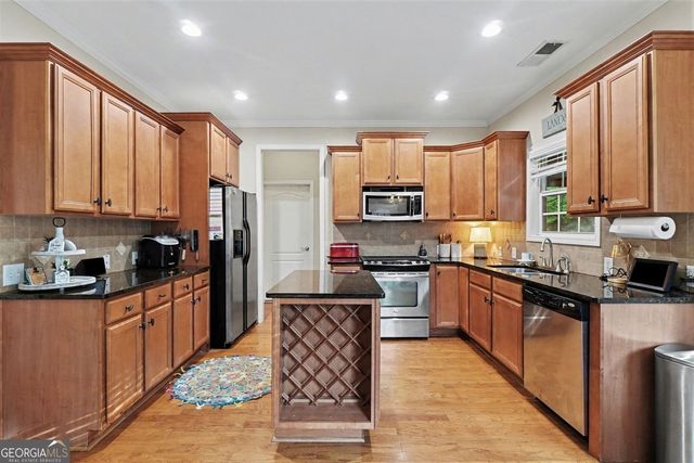 355 Thorn Creek Way, Dallas, GA 30157