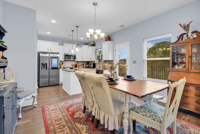 403 Dunbarton Ln., Conway, SC 29526