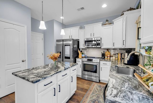 403 Dunbarton Ln., Conway, SC 29526