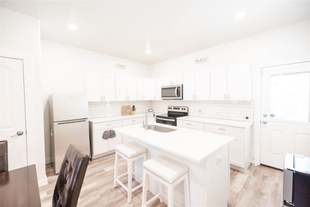 3131 Tuskegee Street, Dallas, TX 75215