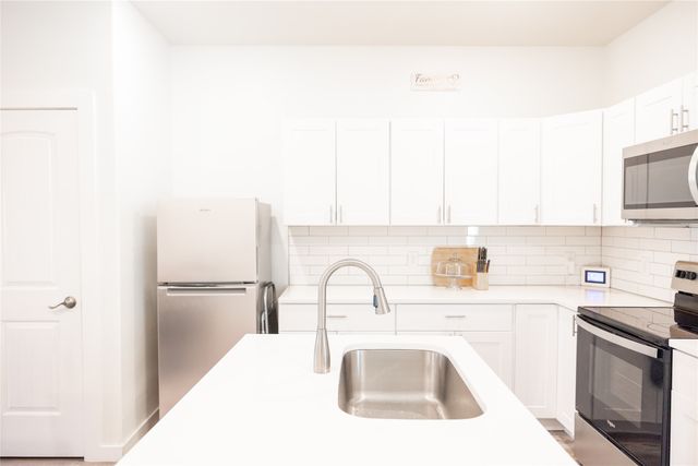 3131 Tuskegee Street, Dallas, TX 75215