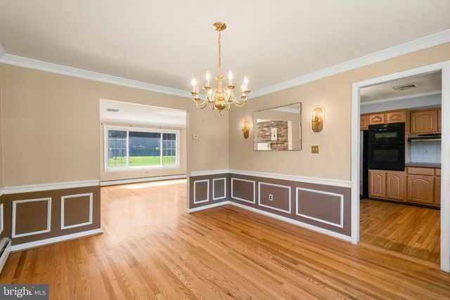 963 DARBY PAOLI RD, Berwyn, PA 19312