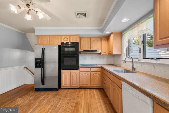 963 DARBY PAOLI RD, Berwyn, PA 19312