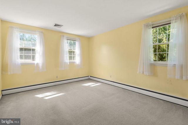 963 DARBY PAOLI RD, Berwyn, PA 19312