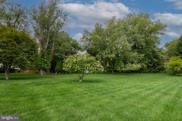 963 DARBY PAOLI RD, Berwyn, PA 19312