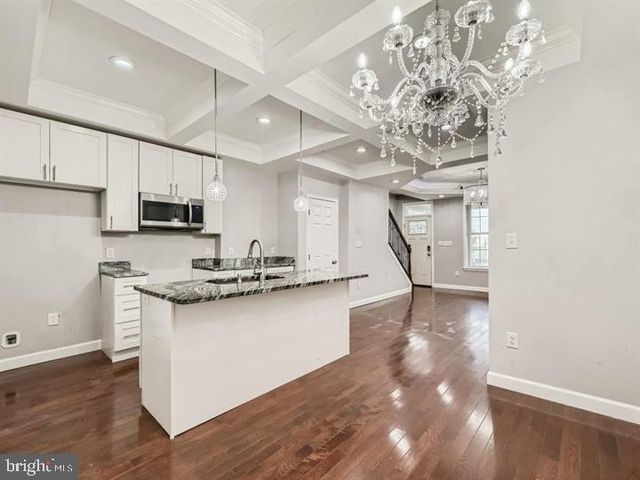 905 E PATAPSCO AVENUE, Baltimore, MD 21225