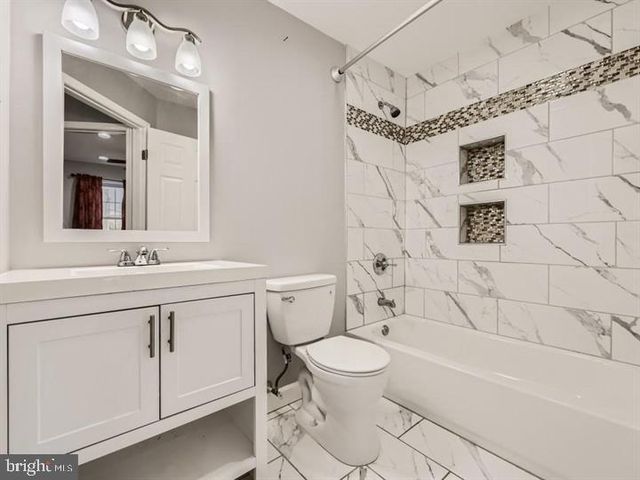905 E PATAPSCO AVENUE, Baltimore, MD 21225