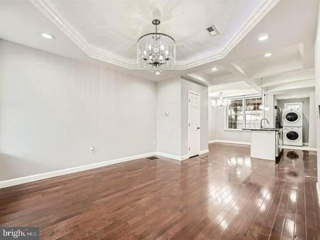 905 E PATAPSCO AVENUE, Baltimore, MD 21225