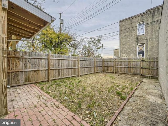 905 E PATAPSCO AVENUE, Baltimore, MD 21225