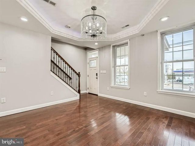 905 E PATAPSCO AVENUE, Baltimore, MD 21225