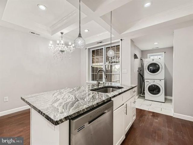 905 E PATAPSCO AVENUE, Baltimore, MD 21225