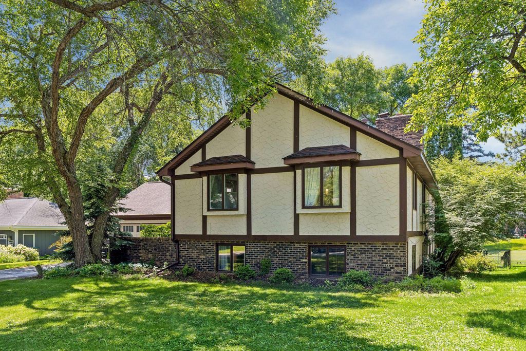 14315 Wedgeway Court, Eden Prairie, MN 55346 — photo 2