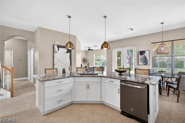 12587 Stone Tower LOOP, Fort Myers, FL 33913