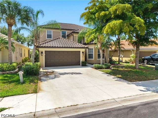 12587 Stone Tower LOOP, Fort Myers, FL 33913
