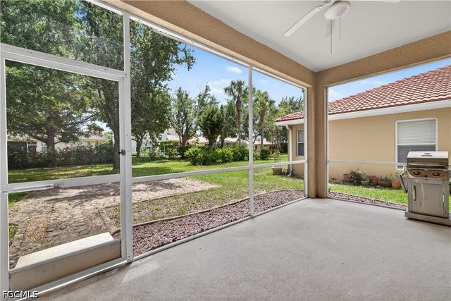 12587 Stone Tower LOOP, Fort Myers, FL 33913