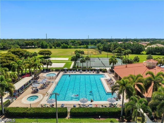 12587 Stone Tower LOOP, Fort Myers, FL 33913