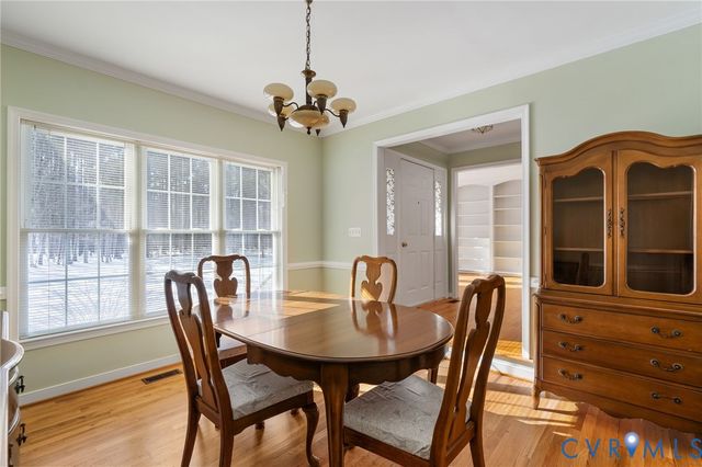 11375 Otter Run Dr, Ashland, VA 23005