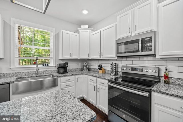 12914 INFANTRY DR, Spotsylvania, VA 22551