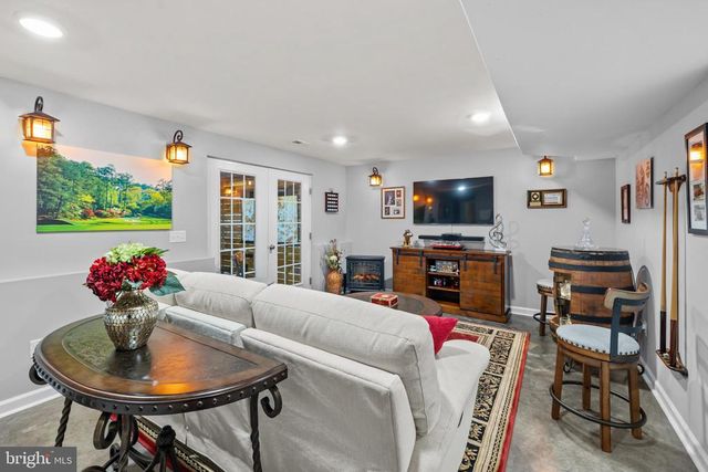 12914 INFANTRY DR, Spotsylvania, VA 22551