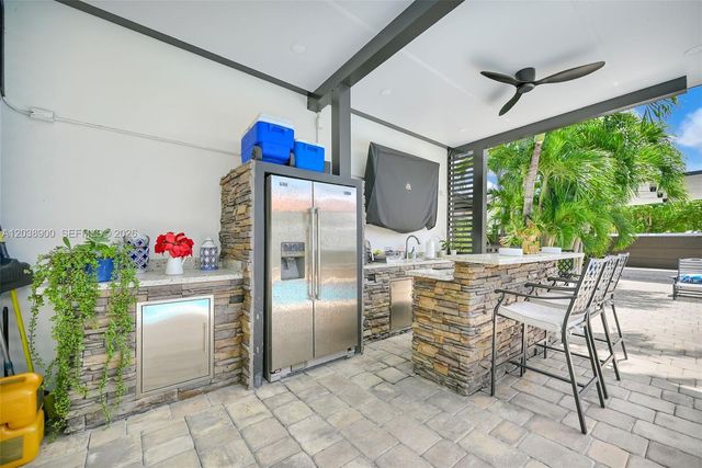 13800 SW 38th St, Miami, FL 33175