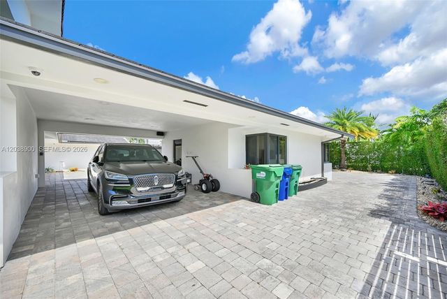 13800 SW 38th St, Miami, FL 33175