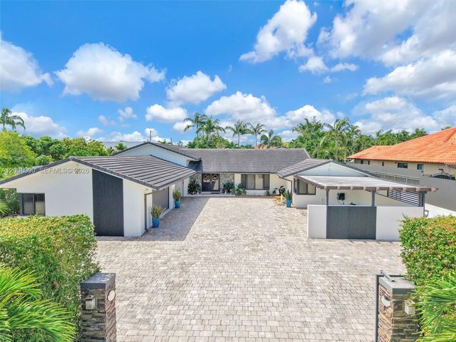 13800 SW 38th St, Miami, FL 33175