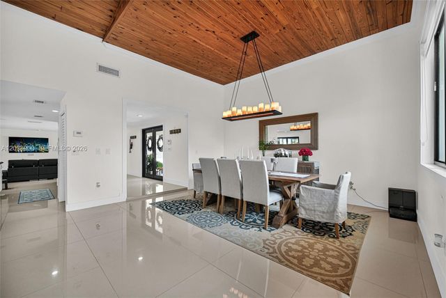 13800 SW 38th St, Miami, FL 33175