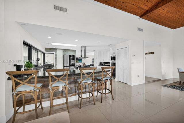 13800 SW 38th St, Miami, FL 33175