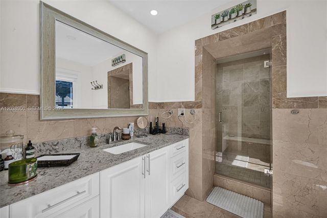 13800 SW 38th St, Miami, FL 33175