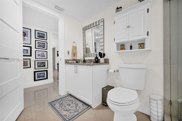 13800 SW 38th St, Miami, FL 33175