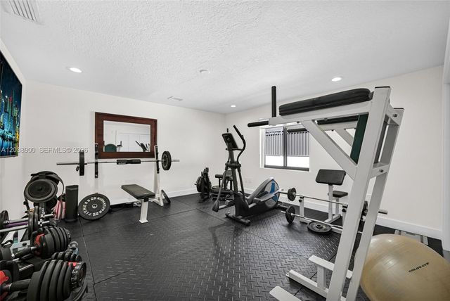 13800 SW 38th St, Miami, FL 33175