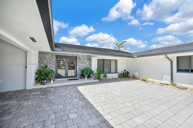 13800 SW 38th St, Miami, FL 33175