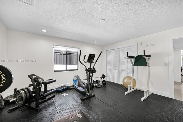13800 SW 38th St, Miami, FL 33175
