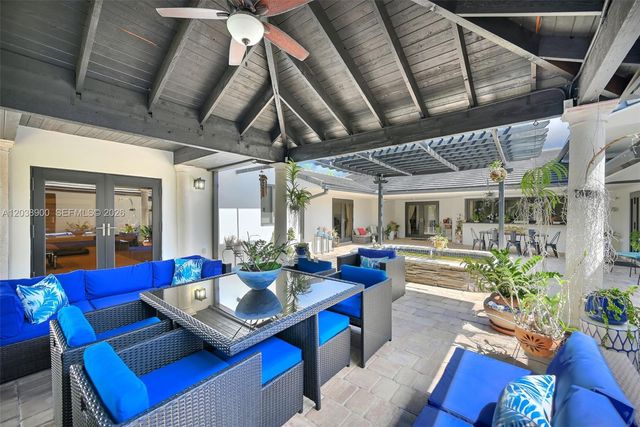 13800 SW 38th St, Miami, FL 33175