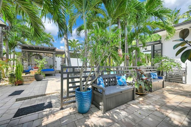 13800 SW 38th St, Miami, FL 33175