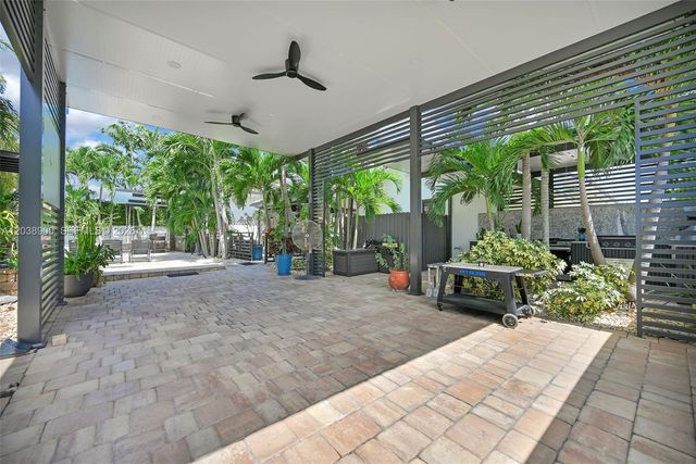 13800 SW 38th St, Miami, FL 33175