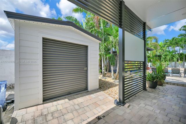 13800 SW 38th St, Miami, FL 33175