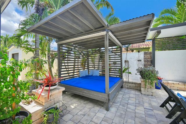13800 SW 38th St, Miami, FL 33175