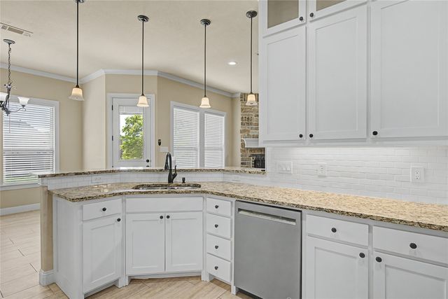 143 Wrigley Drive, Springtown, TX 76082