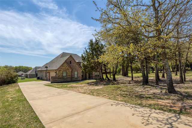 143 Wrigley Drive, Springtown, TX 76082
