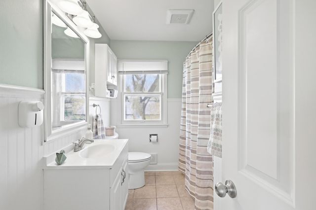 8412 4th Avenue S, Bloomington, MN 55420