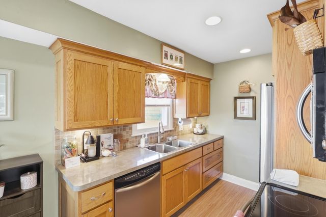 8412 4th Avenue S, Bloomington, MN 55420