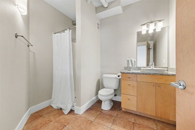 600 Broadway Avenue 620A, Grand Rapids, MI 49504
